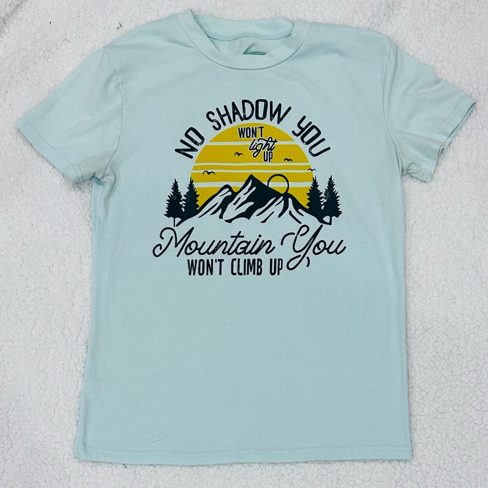 Light blue- mountain t-shirt- stretchy- s